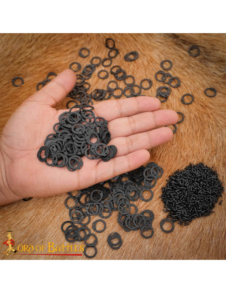 Anelli di maglia piatta con rivetti,...