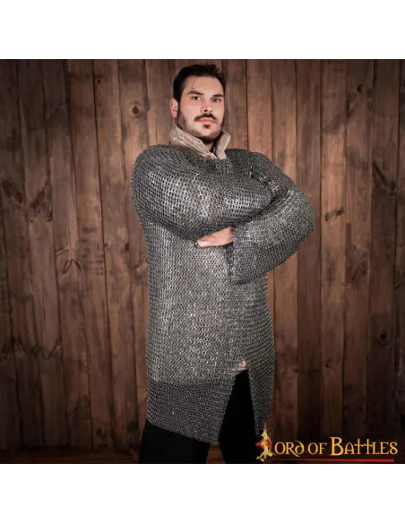 Anelli piatti rivettati in cotta di...