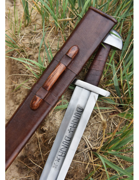 Spada vichinga Duna con fodero, X secolo