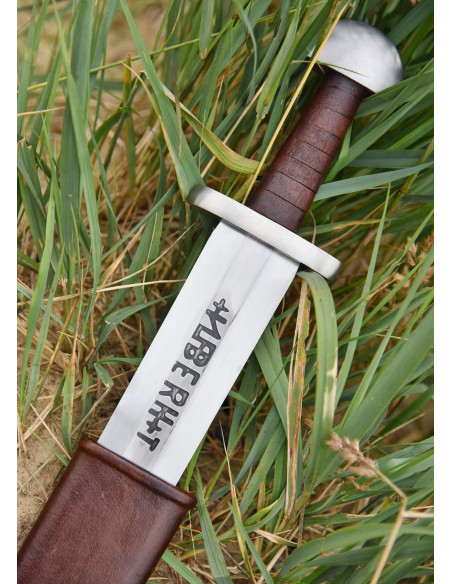 Spada vichinga Duna con fodero, X secolo