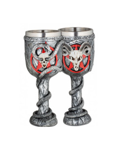 Coppa con teschio di ariete gotico demoniaco medievale...