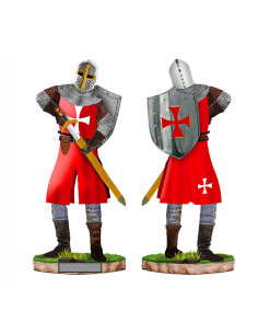 Cavaliere templare rosso in miniatura con elmo, scudo e...
