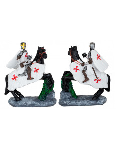 Cavaliere Templare a cavallo con mazza (8 cm.)