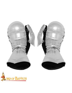Guanti medievali in acciaio modello Bivalvo (16 g.)