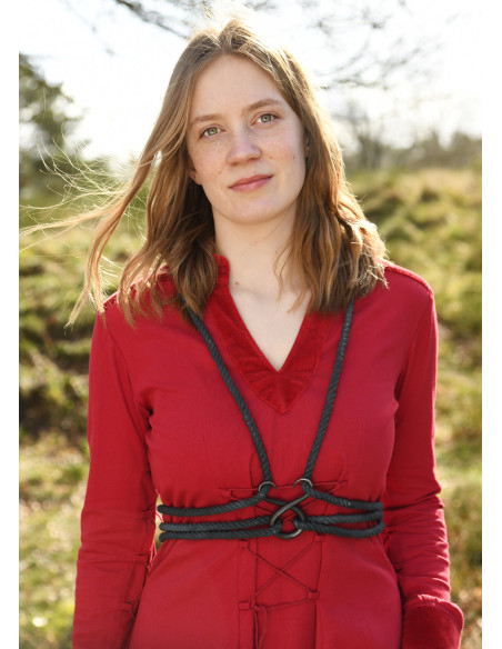 Fibbia della cintura medievale, croce...