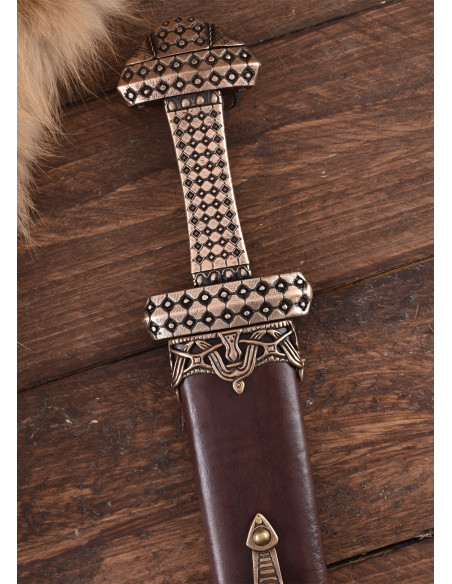 Spada vichinga con impugnatura...