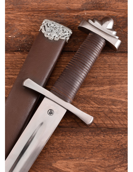 Fodero per spada vichinga, finitura... Fodero per spada vichinga, finitura...