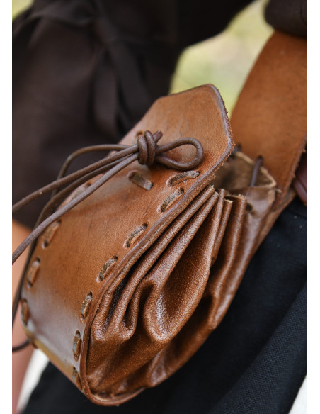 Borsa per l'elemosina medievale in...