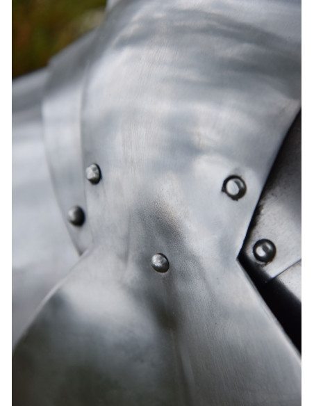 Ginocchiere in acciaio gotico 1,6 mm....