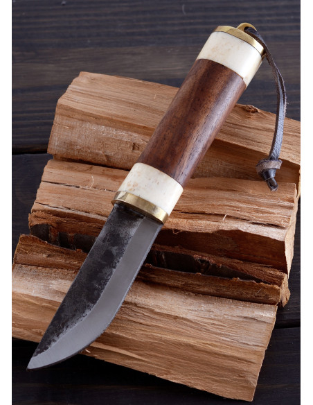 Coltello medievale in acciaio con...