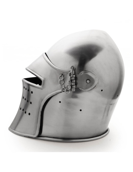 Bacinella medievale con visiera...