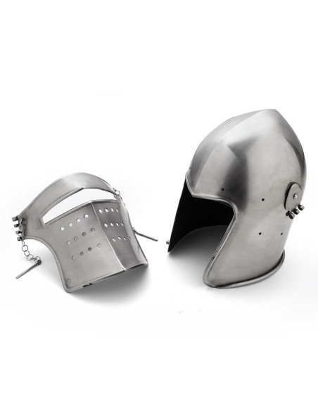 Bacinella medievale con visiera...