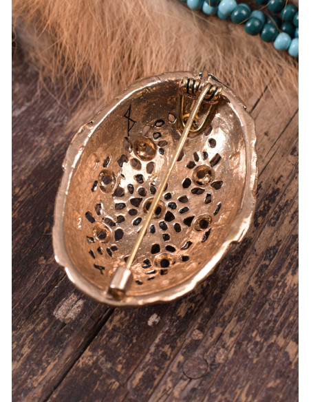 Spilla vichinga di forma ovale...