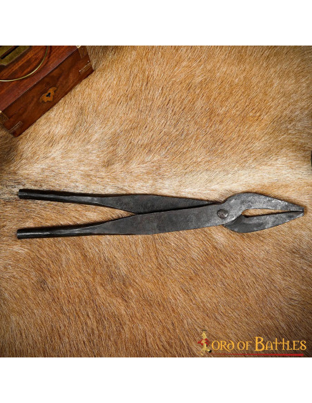 Pinze medievali in ferro battuto