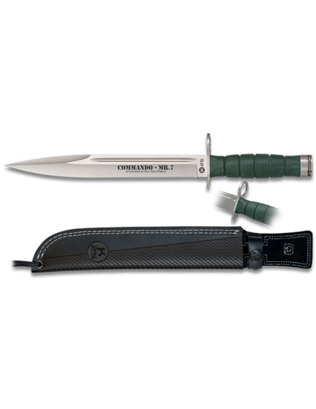 Coltello a baionetta marca K25...