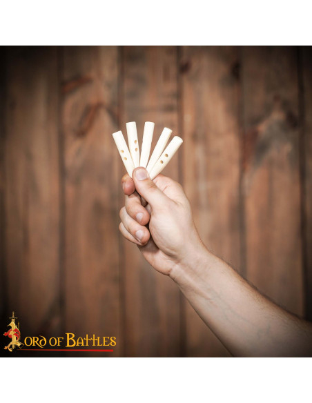 Set di 5 bottoni in osso intagliato...