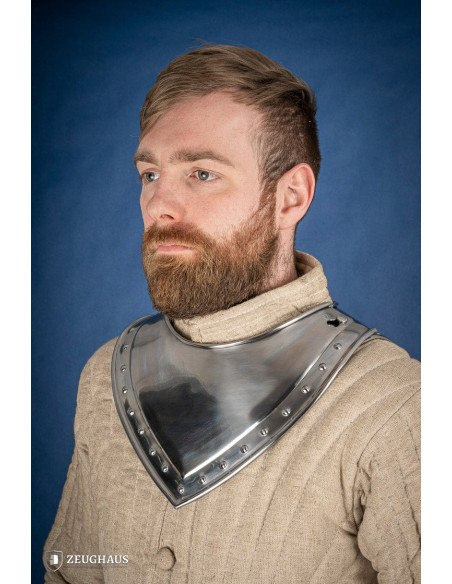 Gorgiera medievale a punta in acciaio...