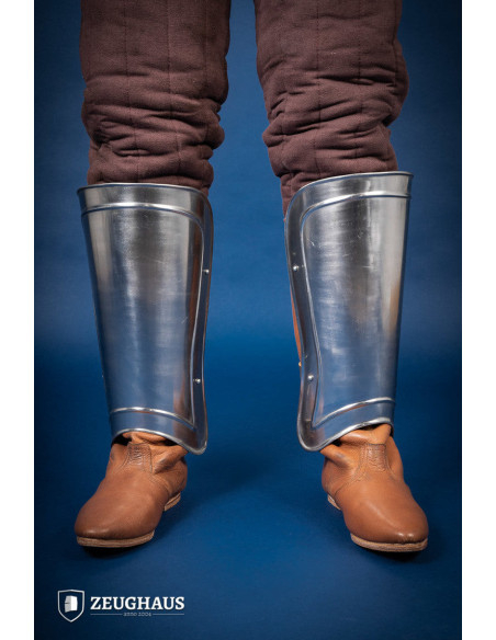 Schinieri classici da guerriero in...