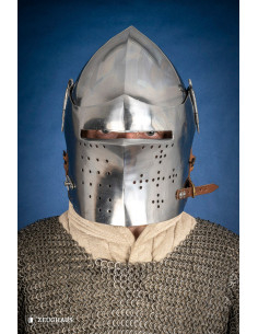 Bacinella medievale in acciaio con blocco visiera