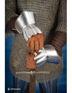 Guanti medievali in acciaio lucido modello Demi (1,66 mm.) 2