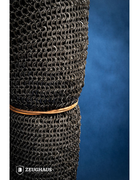 Anelli rivettati con cotta di maglia...