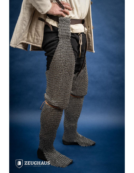 Anelli rivettati con cotta di maglia...