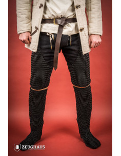 Gambe medievali cotta di maglia in acciaio brunito (10 mm.)