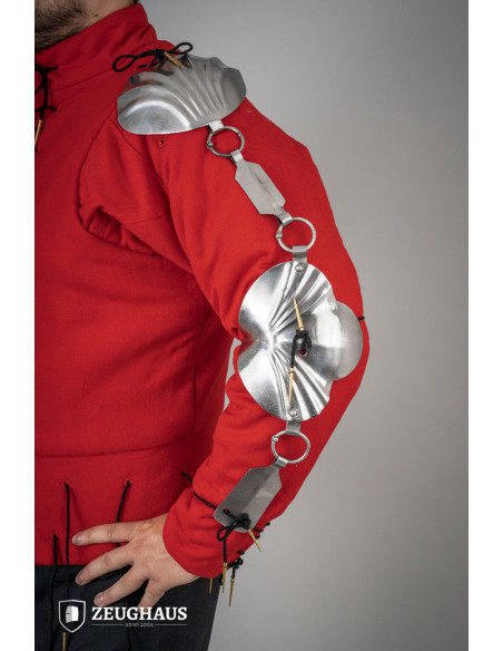 Parabracci rinascimentali in acciaio...