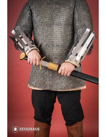 Bracciali vichinghi in acciaio lucido...