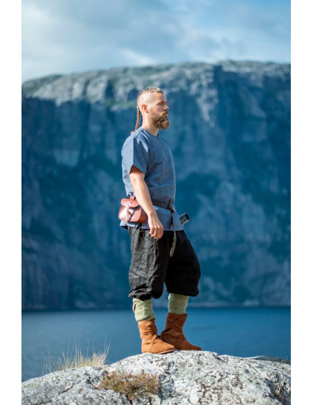 Tunica vichinga a maniche corte...