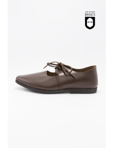 Scarpe medievali in pelle da donna, chiusura frontale 2