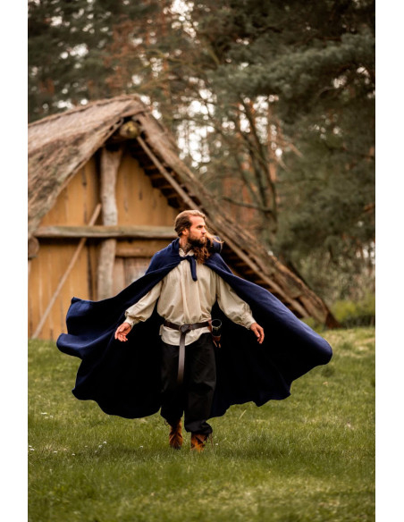 Lungo mantello medievale modello...