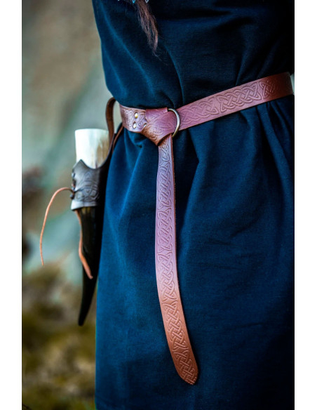 Cintura in pelle con stampa celtica,...