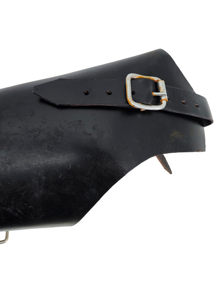 Gambe medievali in pelle e acciaio -...