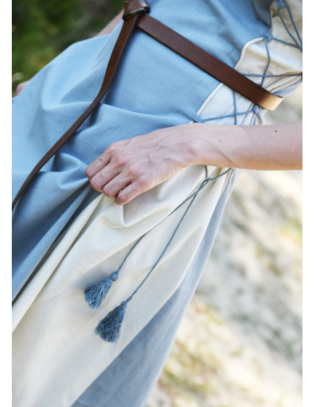 Abito medieval senza maniche modello...