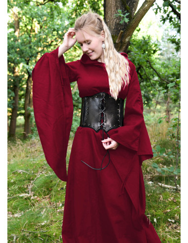Negozio abbigliamento medievale deals