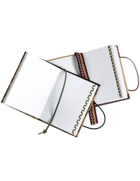 Diario con design mini-azteco...