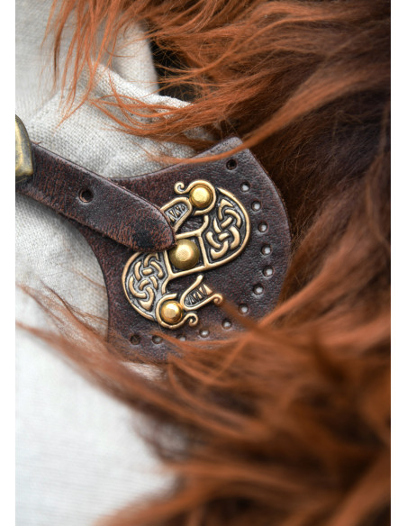 Chiusura di mantello medievale in...