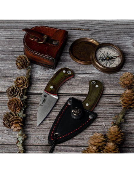 Coltello Cudeman Yoda, punta ad ago