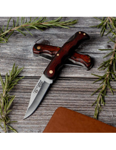 Coltello in acciaio al carbonio Stamina rosso
