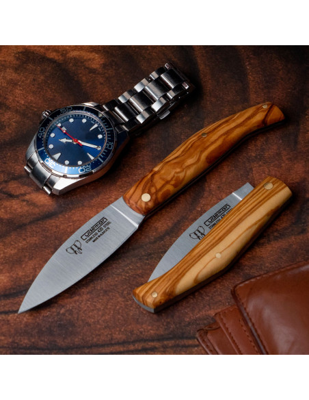 Coltello in acciaio 420, manico in...