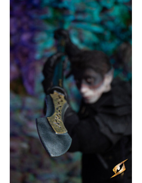 Lancia runica lunga in lattice per...