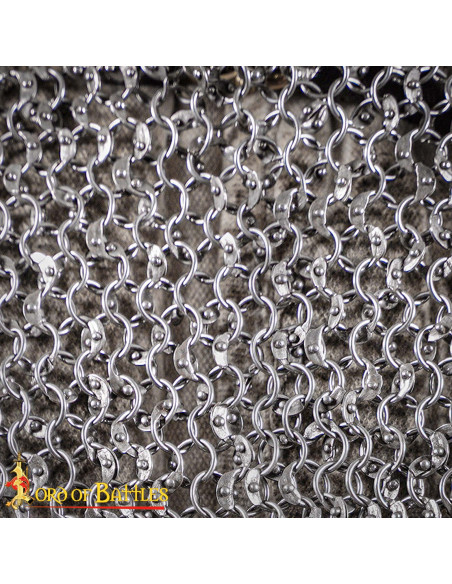 Gambe in cotta di maglia in acciaio...