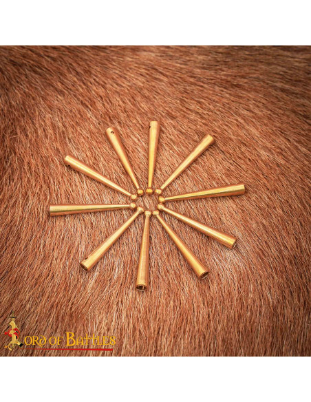 Set di 10 puntali medievali in ottone...