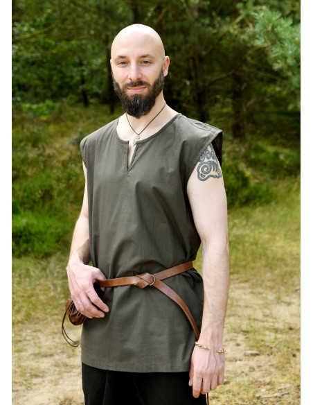 Tunica medievale senza maniche...