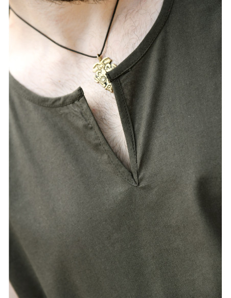 Tunica medievale senza maniche...