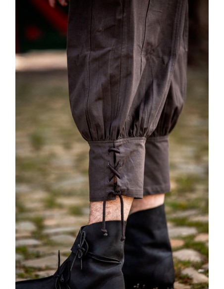 Pantaloni al ginocchio marroni vichinghi