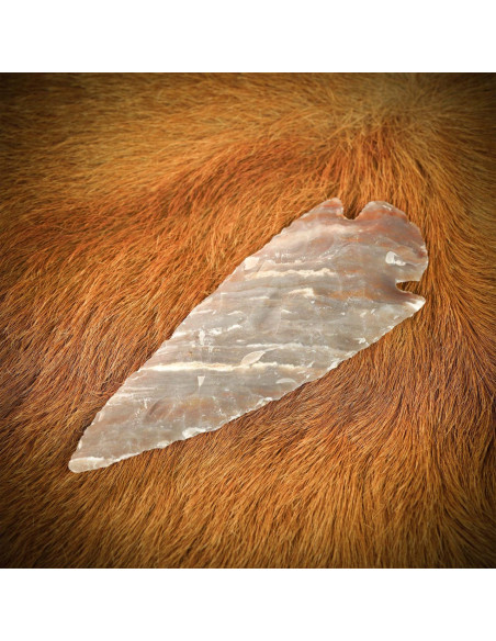 Punta di freccia in pietra selce...