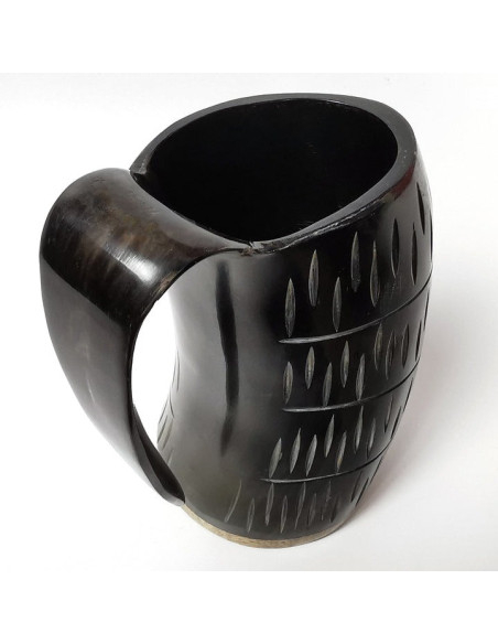 Brocca per bere vichinga medievale...