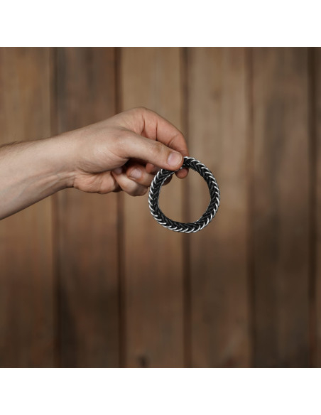 Bracciale elastico in cotta di maglia...